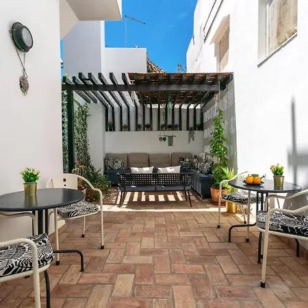 Guest house Downtown Alegria *